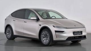 Tesla Model YL dezvăluit: SUV cu 6 locuri, gandit sa se bată cu BYD în China