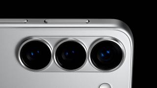 Galaxy S26 apare într-o primă randare cu iz realist; Designul e inspirat de Galaxy Z Fold7 și avem un buton nou!