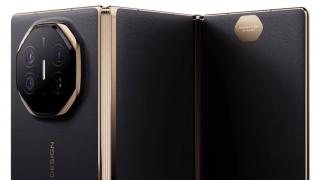 Huawei Mate XT 2 vine în patru culori elegante; Ce e pregătit Huawei pentru al doilea triplu pliabil?