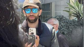 iPhone 17 Pro apare în mâna cuiva pentru prima dată; Iată fotografii cu device-ul în public, având noul design de cameră expus