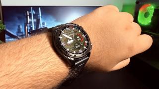 Kktick Tank T5 Unboxing: Smartwatch robust și accesibil, cu GPS, autonomie de până la 30 de zile, lanternă LED integrată