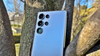 Samsung păstrează senzorul HP2 de 200 megapixeli pentru Galaxy S26 Ultra, dar îi va aduce îmbunătățiri pentru captură nocturnă superioară