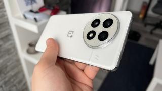 OnePlus Ace 6 vine curând, cu specificații atractive; Ar putea sosi la nivel global drept OnePlus 15R
