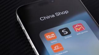 Taxă fixă pentru coletele din afara UE sub 150 euro; Măsura vizează în special importurile din China