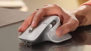 Cel mai aşteptat mouse: Logitech MX Master 4 apare şi pe Amazon acum, cu extra rezistență la murdărie