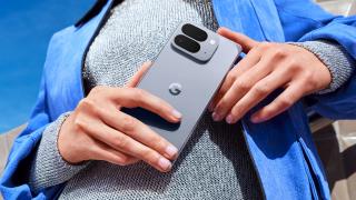 Pixel 10 Pro Fold e acum oficial; Ecranul pliabil de 8.02 inch și procesorul Tensor G5 definesc cel mai nou pliabil Google