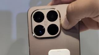 Xiaomi 15T Pro apare pentru prima dată în imagini reale; design cu finisaj cupru și cameră Leica