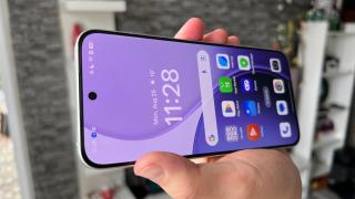 OPPO Reno14 5G: ColorOS 15 este despre personalizare, editare foto cu AI și productivitate