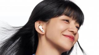 Huawei FreeBuds 7i a sosit: pereche de căşti wireless cu 35 ore autonomie, ANC de 28 decibeli