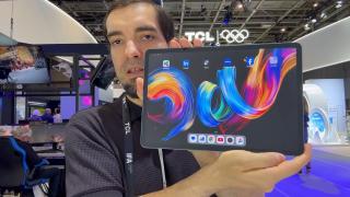 IFA 2025: Am pus mâna pe tabletele TCL NXTPaper 14 şi 11, cu suport stylus, ecran ce imită perfect hârtia