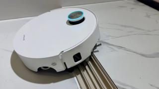IFA 2025: Dreame Aqua 10 Ultra Track și Ultra Roller într-o demonstrație live de curățare (Video)