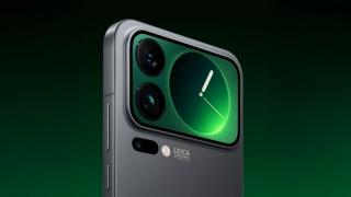 Xiaomi 17 Pro Max dezvăluit „accidental” pe contul oficial Weibo al companiei; Are într-adevăr ecran secundar!