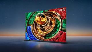 TCL prezintă noul televizor Q10M Ultra cu tehnologie RGB-MiniLED și luminozitate de până la 9000 nits, funcții AI