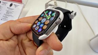 Am pus mâna pe Apple Watch Series 11, ceas cu 5G, prevenţia hipertensiunii şi ecran mai bine protejat