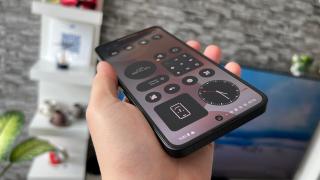 Nothing nu renunță la telefoanele mid-range și lucrează deja la Phone (4a) Pro
