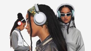 CMF Headphone Pro sunt căști wireless over-ear modulare, cu autonomie fantastică de până la 100 de ore și au și ANC