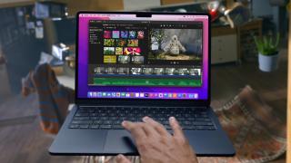 Turul Magazinelor #1538: Laptop de gaming la preţ bun, trotinetă electrică şi telefon realme cu sute de lei mai ieftine