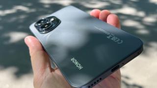 HONOR 500 Pro va avea procesor Snapdragon 8 Elite, camera de 200 MP principală; Scăpări noi de specificaţii apar!