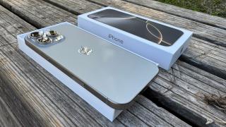 29 de milioane de utilizatori Apple şi Samsung vor primi despăgubiri generoase din cauza unei probleme cu Qualcomm (Proces)