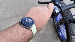 Prezentare Garmin Venu 4 (45mm): smartwatch robust și elegant, cu funcție ECG, plăți contactless și autonomie de până la 10 zile