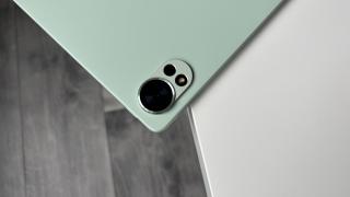 Huawei MatePad 12 X PaperMatte (2025): Camera bună la nevoie, mai repede accent pe apeluri video
