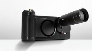 Vrei accesorii de aparat foto PROFI pentru telefon? OPPO tocmai a dezvăluit un teleobiectiv pentru Find X9 Pro