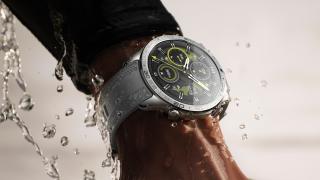 HONOR Watch 5 Pro aduce ecran mare AMOLED, suport eSIM și un antrenor de fitness AI 