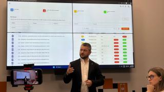 Am asistat la o infecţie cu malware intenţionată, ca să vedeţi cum vă apăraţi de reţele WiFi Free şi stick-uri dubioase