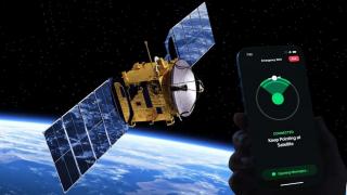 iPhone 18 Pro ar putea primi internet prin satelit 5G; Apple și SpaceX discută un parteneriat interesant