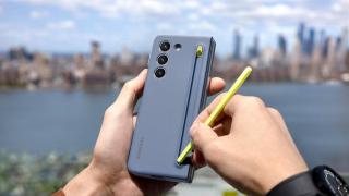 Galaxy Z Fold 8 ar putea fi pliabilul ideal: Trei schimbări pe care fanii le cer de ani buni