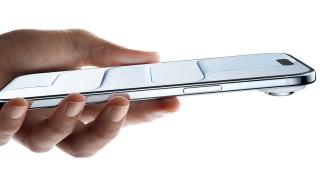 A fost Fake News! Apple de fapt nu taie producţia de iPhone Air