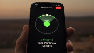 Apple pregătește suport satelitar extins: Utilizare mai simplă, integrare cu aplicații terțe pentru navigație și poze