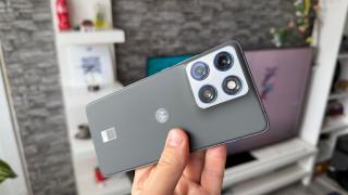 Motorola Edge 70 Ultra apare la orizont, sub numele de cod „Urus”; Are procesor Snapdragon 8 Gen 5 „confirmat”