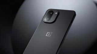 OnePlus 15R rulează jocuri la 165 Hz; Vine cu procesor Snapdragon 8 Gen 5 și kernel dedicat pentru gaming
