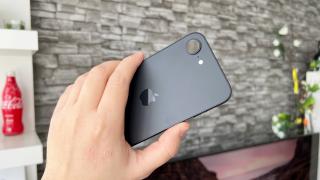 iPhone 17e ar putea fi mai subţire şi elegant; Aflăm detalii despre designul său