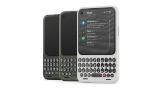 Clicks Communicator reinventează tastatura fizică; Un telefon modern cu ADN de BlackBerry
