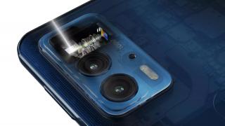 Motorola Edge 70 Pro va primi o cameră periscop telephoto, conform unui nou teaser