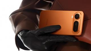 Honor Magic8 Pro Air apare în fotografii oficiale: Design slim, baterie mare și o greutate de doar 155 de grame