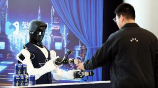 Telerenta pentru roboţi? Un startup vrea să îţi închirieze un robot cu 25 de dolari pe zi