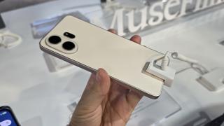 CES 2026: TCL NXTPAPER 70 Pro Hands on - ecran în stil Kindle, suport stylus şi premiu Gold la CES