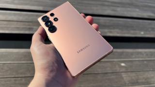 Samsung a pregătit mai multe culori pentru Galaxy S26 Ultra, inclusiv o nuanță exclusivă roz-auriu; Revine rose gold-ul?