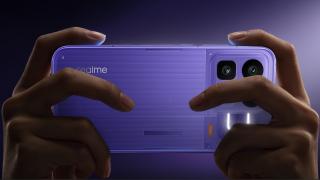 realme Neo8 este acum oficial și aduce cel mai avansat display Samsung, un Sky Screen 165Hz; Are Snapdragon, baterie de 8000 mAh