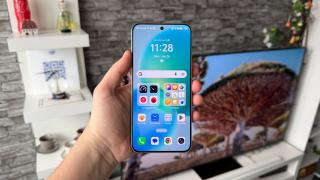 Honor Magic8 Lite: Hardware ajustat pe alocuri, cel mai mare upgrade fiind la baterie