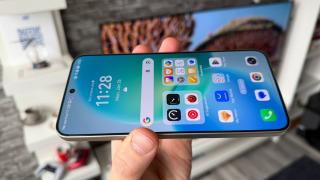 HONOR Magic8 Lite: Benchmark-uri ţapene după două generaţii de acelaşi CPU Snapdragon