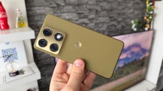 Motorola Signature: Cel mai bine echipat Moto din ultimii ani, dar fără Elite în coadă pentru procesor