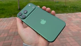 iPhone 18 Pro Max așteptat cu baterie mai mare și procesor A20 Pro pe 2nm super eficient