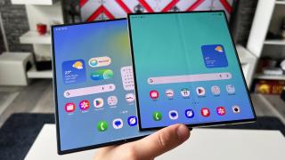 Telefoanele pliabile câștigă teren! 2026 se anunță anul expansiunii susținute (Studiu Counterpoint)