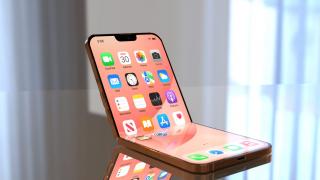 iPhone Flip revine în peisaj; Apple ia în calcul un telefon pliabil cu clapetă