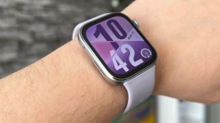 Turul Magazinelor #1571: Huawei Watch Fit 4 la nici 450 lei, telefoane pentru seniori, inel deştept la preţ OK