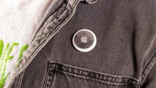 Pandantivul şi ochelarii Apple sunt subiect de scăpare amplă, detalii de la Bloomberg; Aflăm când se lansează